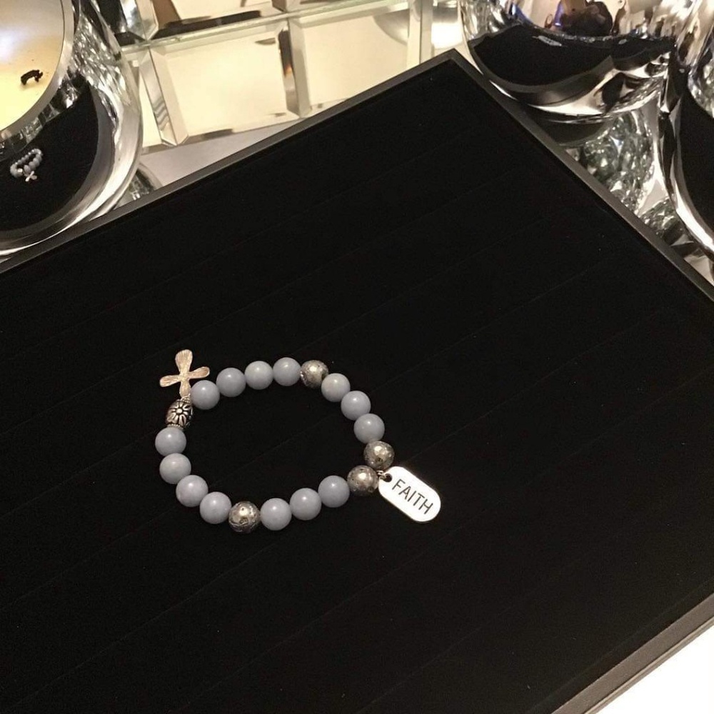 LizE's Fashions